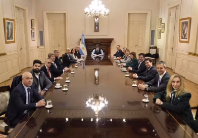 El Gobierno considera que el pico de morosidad empezó a ceder y mantiene su decisión de no intervenir